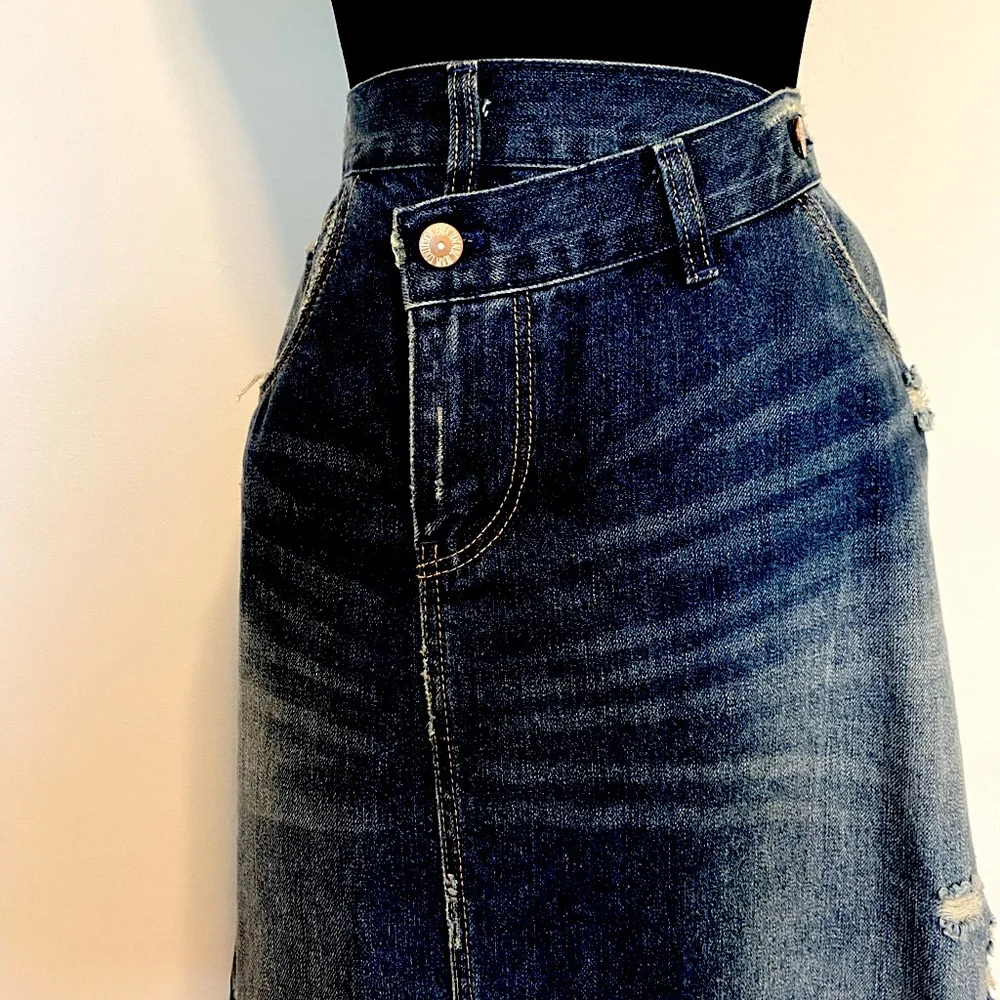 Zara Distressed Dark Washed Asymmetrical Jean Skirt Size L